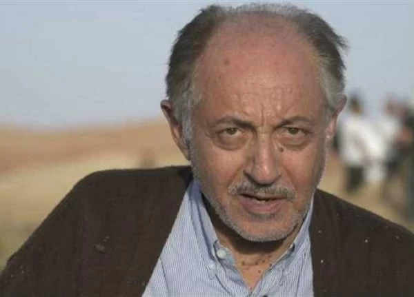 تفاصيل موعد جنازة عبدالعزيز مخيون.. ومصدر يكشف لـ«عكاظ» الساعات الأخيرة