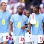 زلزال وإعصار وسرقة.. الأزمات تلاحق منتخب إنجلترا