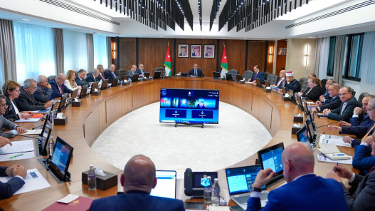 الحكومة تقدِّم دعماً سنويَّاً لتمكين شركة البترول الوطنيَّة من تنفيذ خططها بزيادة الإنتاج