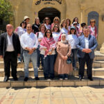 مبادرة "تراثنا ذهبنا" ترافق وفداً نسائياً للتعريف بالمعالم التاريخية والثقافية في السلط