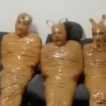 شاهد كيف عاقب الأهالي 4 لصوص بطريقة صدمت الشرطة!