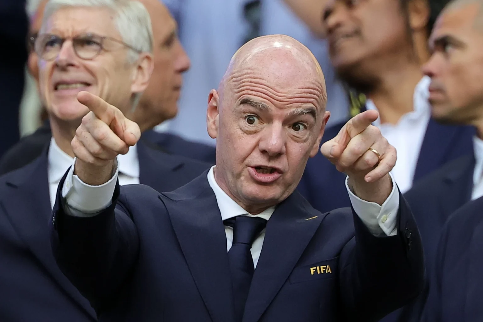 1933 حالة تحت مجهر «FIFA»