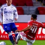 عقوبة غير مسبوقة في البرازيل.. إيقاف لاعب حتى تعافي منافسه