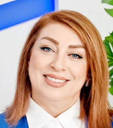 كاتب الظِّل