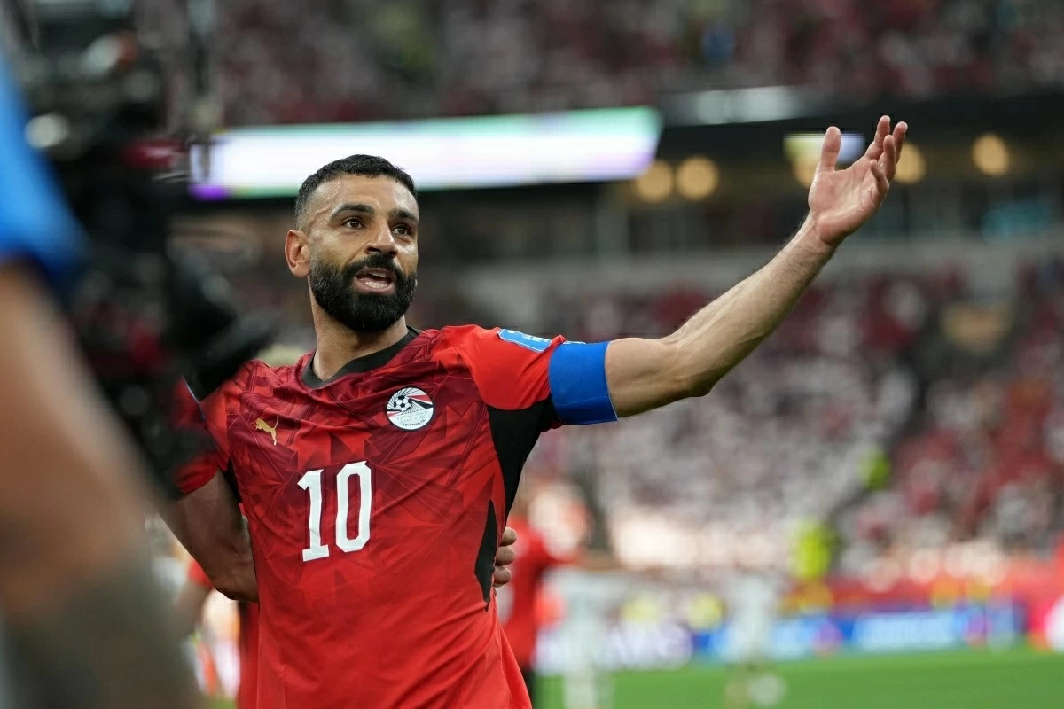 لتعويض رحيل غريزمان.. أتلتيكو مدريد يدخل على خط صلاح