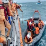 وفاة 5 أشخاص وانتشال 238.. استنفار في إندونيسيا لإنقاذ 28 مفقوداً عقب حريق مادورا 