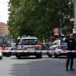 بسبب طفلين.. مدينة فرنسية تفرض حظراً للتجوال