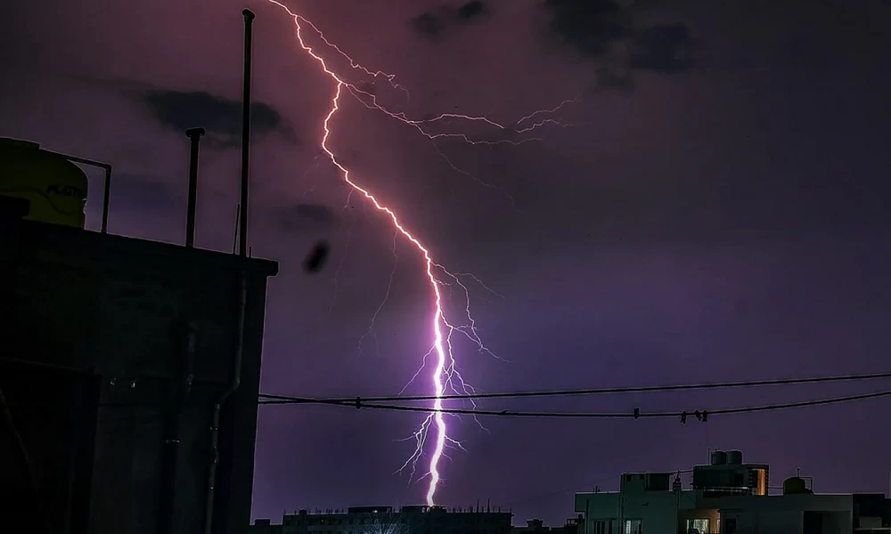 مقتل 14 شخصاً جراء صواعق ضربت ولاية جاركاند الهندية