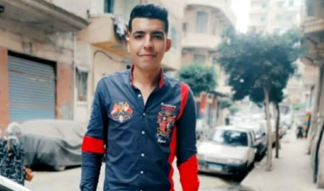 مصري يقتل والده ويصيب والدته وشقيقه في الإسكندرية