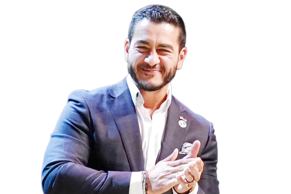 عبدالرحمن السيد يقترب من صناعة التاريخ.. هل يصبح أول مسلم في مجلس الشيوخ الأمريكي؟