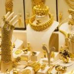 أخذ 10 خواتم وسلسلتين.. كيف سرق فأر «متجر مجوهرات»؟
