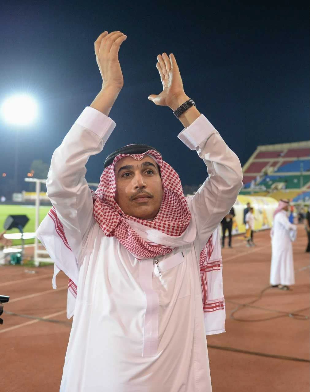 الترقب سيد الموقف.. مصير قائمة خيمي مجهول