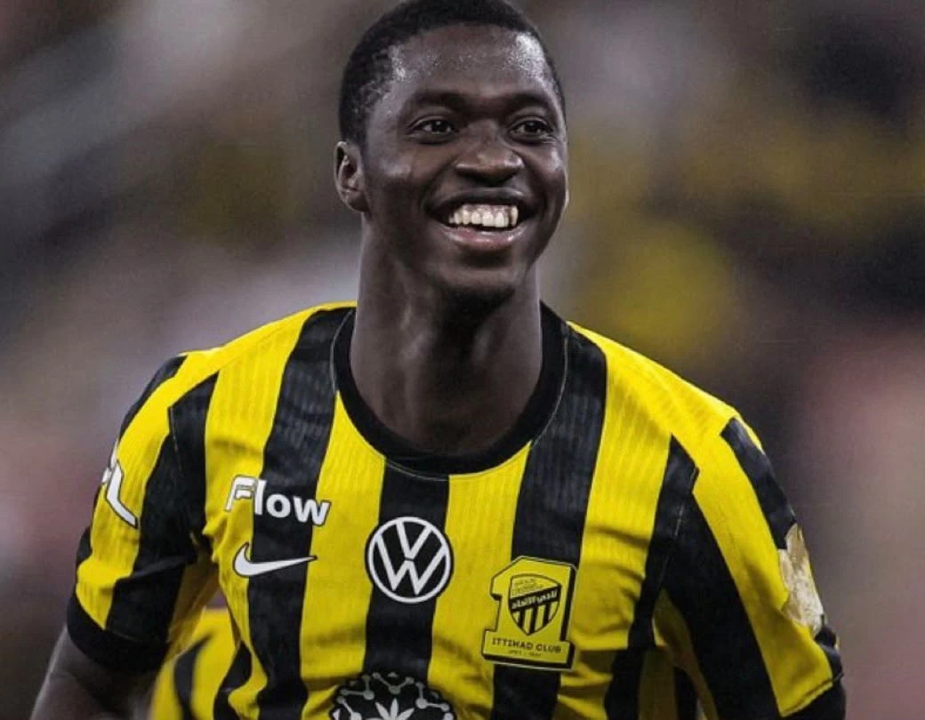 الاتحاد يستعيد دومبيا في أكتوبر