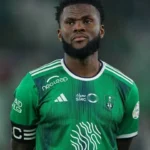 «عكاظ» تكشف التفاصيل.. 10 ملايين يورو لإعادة كيسيه للأهلي