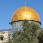 مستوطنون يقتحمون الأقصى ويعتدون على أملاك الفلسطينيين بالضفة​ 