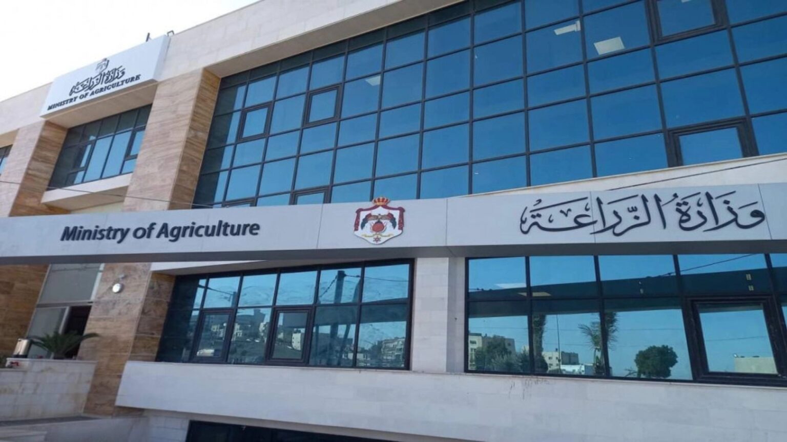 “الزراعة” تمدد فترة توريد الحبوب للصوامع ومراكز الاستلام حتى 13 آب