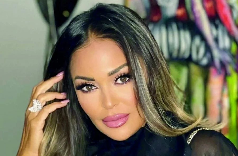 بعد العملية.. داليا البحيري تظهر بملامح أقرب لفيلم «سنة أولى نصب»
