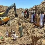 كارثة في منجم ذهب بالسودان.. 60 قتيلًا وعالقون تحت الركام