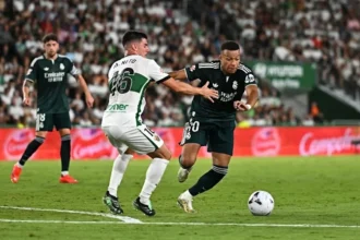 +90.. ريال مدريد ينتزع فوزاً قاتلاً من إلتشي