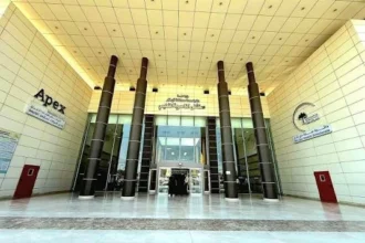 بسبب «مفك».. مزاح أثناء العمل ينتهي بفاجعة !