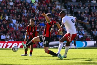 ليفربول يستعيد نغمة الانتصارات على حساب بورنموث