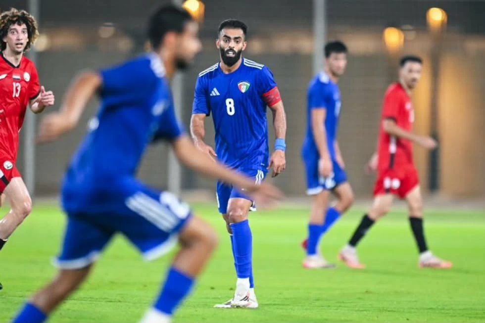 بعد ودية اليمن.. سوزا يغلق تدريبات الكويت قبل مواجهة الأخضر