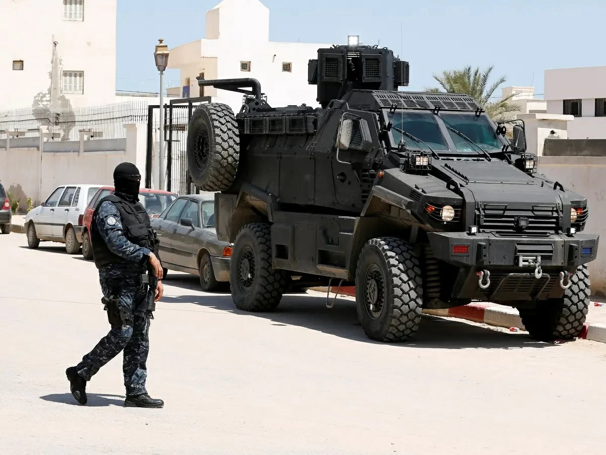 بعد 3 سنوات اختفاء.. إسطبل مهجور يقود الأمن إلى مطلوب خطير في تونس