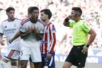 ديربي على حافة الصافرة.. أتلتيكو يفوز وريال مدريد يطارد عدالة ضائعة
