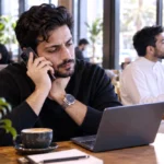 تكلم وسأسمع لاحقاً.. ماذا فعلت الرسائل الصوتية بعلاقاتنا؟
