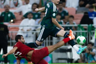 عبدالجواد يصدم الجماهير: مستوى الأخضر متوسط.. والفوز لا يخدعنا