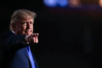لماذا غير ترمب اسم الذكاء الاصطناعي؟