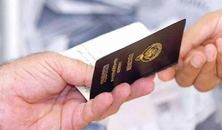 خدعة الأبناء الوهميين.. السجن والغرامة لـ6 خليجيين اشتروا "الجنسية الكويتية"