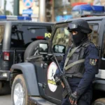 ارتدى النقاب واختفى بين الأهالي.. مفاجأة تكشف حقيقة «خاطف الطفل» في قنا