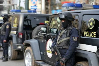 ارتدى النقاب واختفى بين الأهالي.. مفاجأة تكشف حقيقة «خاطف الطفل» في قنا