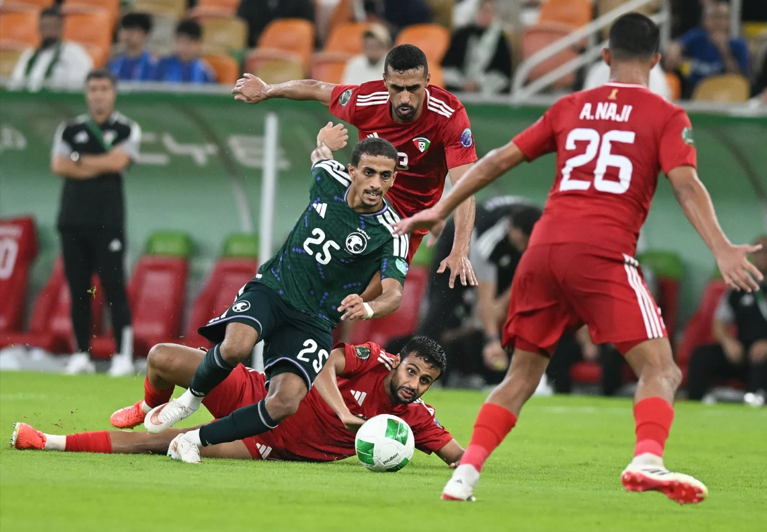 آل يحيى يؤكد لـ «عكاظ»: الأخضر يحتاج إلى «قناص»