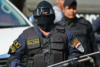 انتحال صفة رسمية وابتزاز.. ما خفايا شبكة «المفتشين المزيفين» بمصر؟