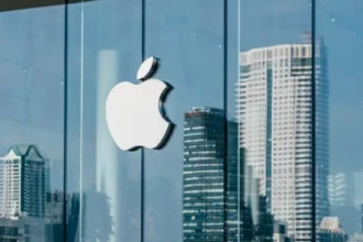 بسبب «آيفون».. محكمة أمريكية تلزم «أبل» بدفع 5.7 مليار دولار