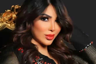 هل تبلغ 73 عامًا؟ خطأ «ويكيبيديا» يدفع غادة لبلاغ رسمي