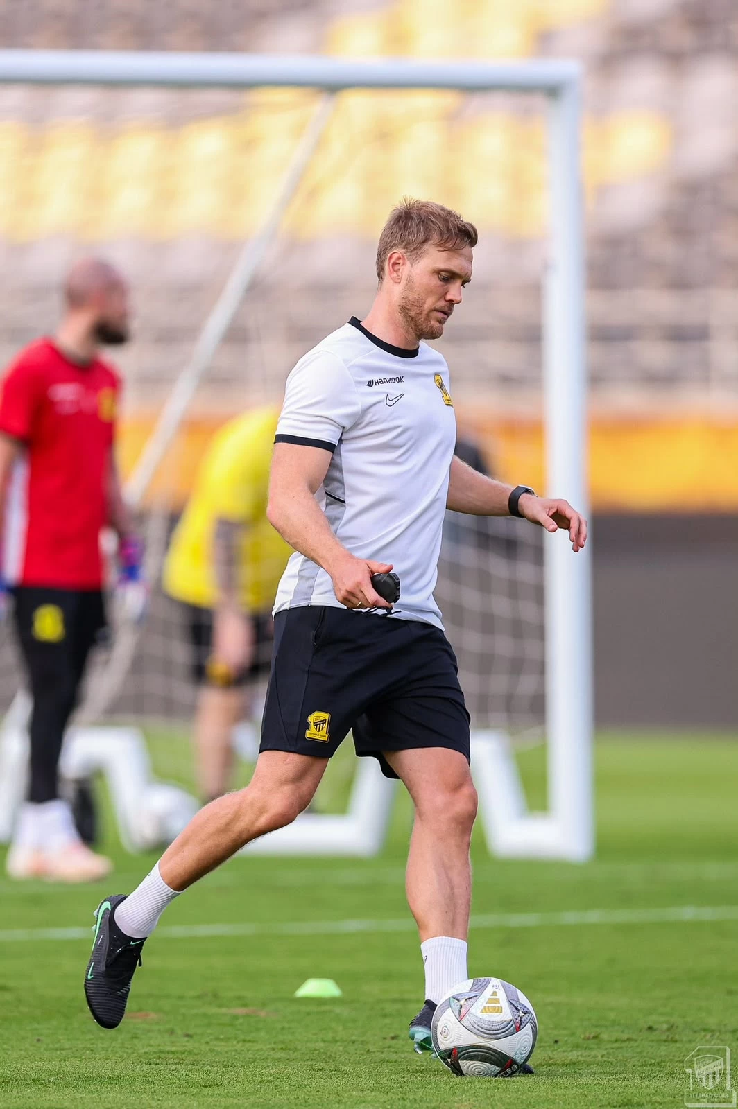 "ودية" تجهز الاتحاد والوحدة لمواجهتي الهلال والطائي