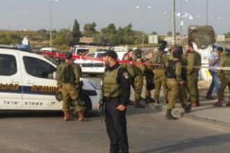القدس.. استشهاد شاب برصاص شرطة الاحتلال قرب باب العمود​ 