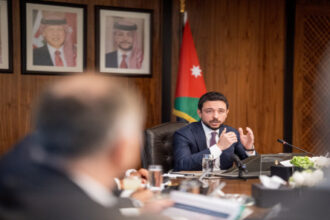 نائب الملك ولي العهد يؤكد ضرورة وضع مصلحة المواطن في مقدمة الأولويات