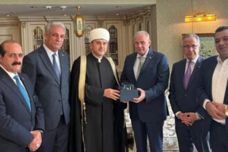 وفد نيابي برئاسة عطية يلتقي نائب مفتي روسيا في موسكو