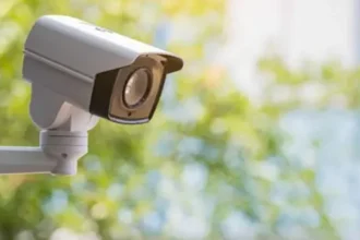 وزارة الأشغال: كاميرات ذكية لتعزيز الرقابة على مخالفات الشحن وحماية الطرق