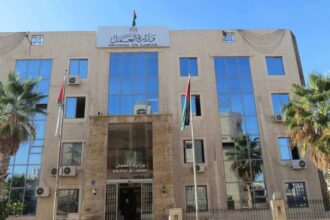 “العمل”: انتهاء فترة تصويب أوضاع العمالة غير الأردنية أواخر الشهر الحالي