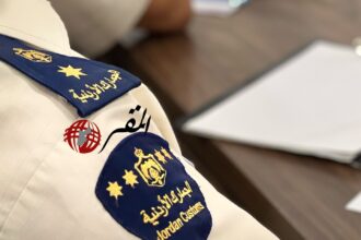 الجمارك تضبط معملًا غير مرخص لتصنيع مستحضرات دوائية في عمّان