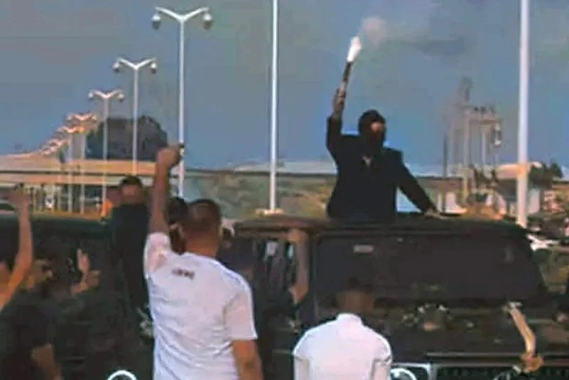 السجن 30 عاماً لصاحب «حفل زفاف أسطوري».. كيف سقط؟