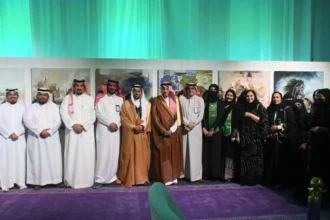 وكعادته كل عام.. التشكيل يصنع المتعة البصرية في تعليم جدة