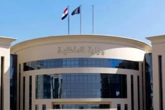 اعتقال طاقم صحفي كامل.. ما كواليس سقوط منصة مصرية شهيرة؟