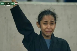 دمعة طفلة يمنية تختصر فرحة خليجي 27