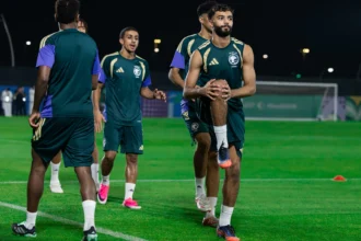 حذر من التحولات.. أبو نخاع: 3 مفاتيح تعبر بالأخضر أمام العنابي
